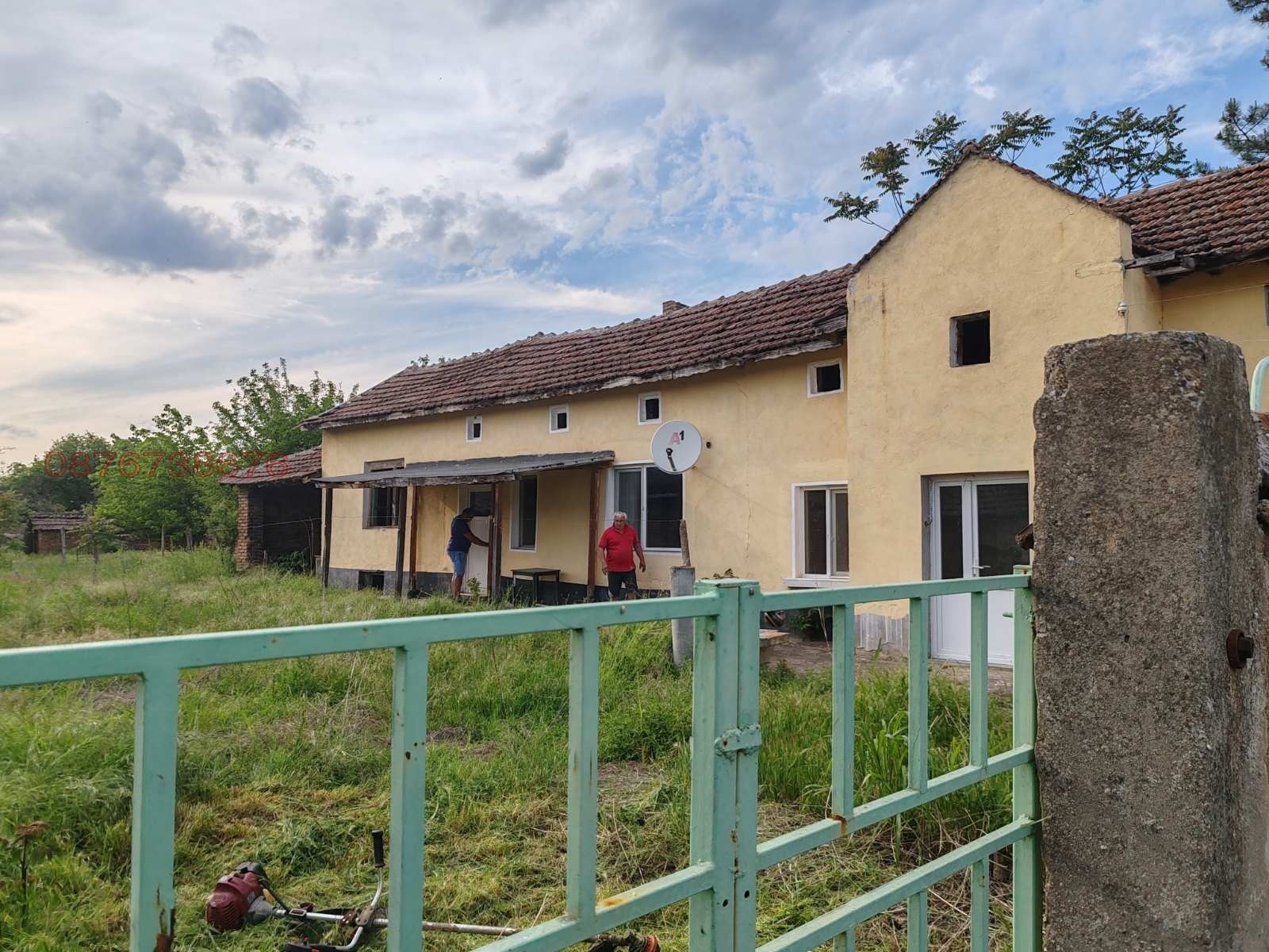 Продава КЪЩА, с. Бреница, област Плевен, снимка 2 - Къщи - 54643070