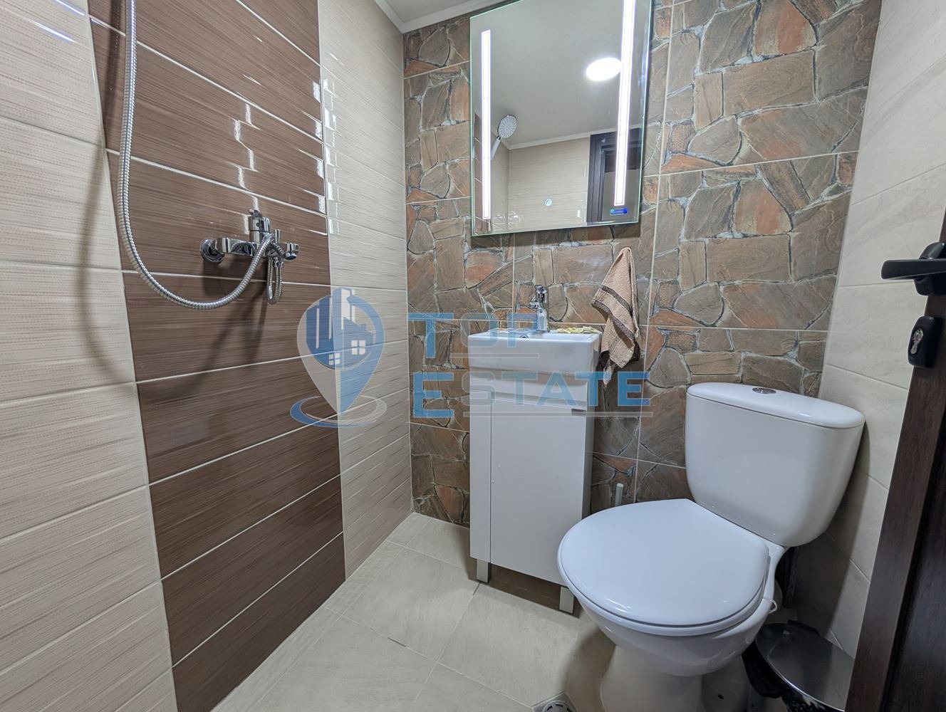 Продава КЪЩА, гр. Трявна, област Габрово, снимка 5 - Къщи - 56324788
