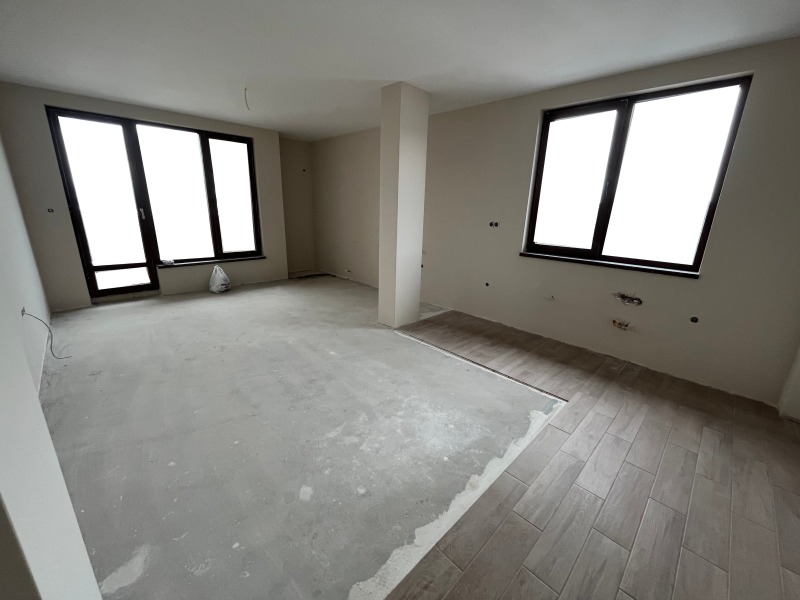 Продава 3-СТАЕН в област Стара Загора, гр. Казанлък - 105 кв.м / 160 000 € » 312 932.80 лв., ЕС ДИ ЕН ЕСТЕЙТС ЕООД
