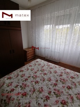 1 chambre Mladost 1, Varna 10