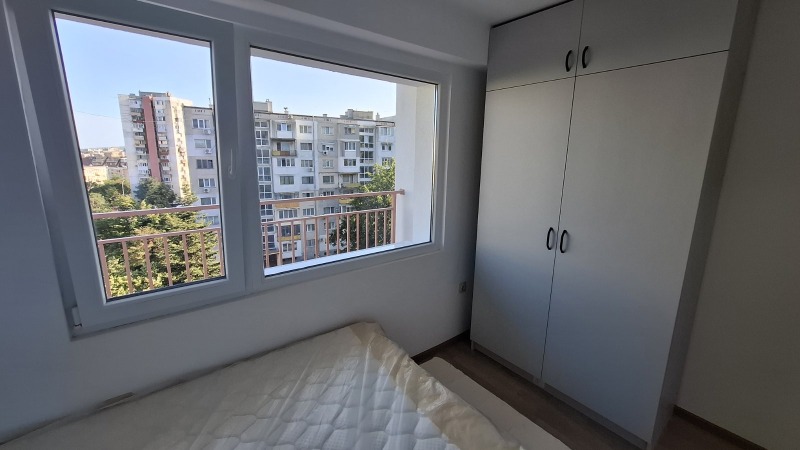 Myytävänä  1 makuuhuone Varna , Levski 1 , 41 neliömetriä | 81609316 - kuva [2]