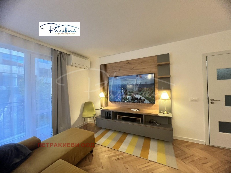 Продава 3-СТАЕН, гр. Бургас, Център, снимка 3 - Апартаменти - 52335669