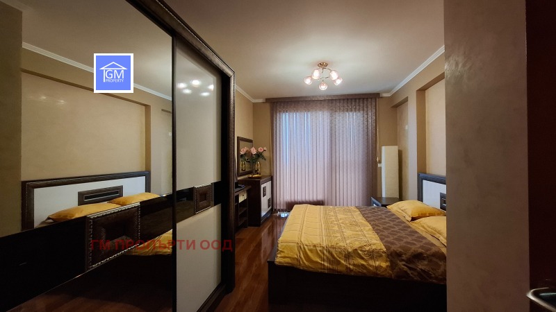 Till salu  Hus region Dobrich , Baltjik , 295 kvm | 97339458 - bild [8]