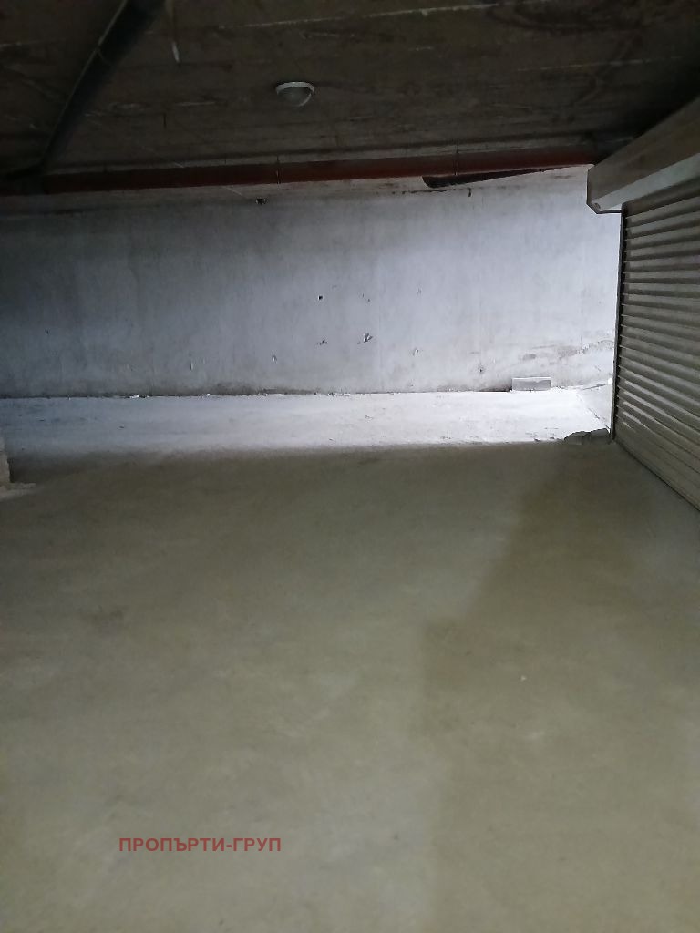 Продава ГАРАЖ, ПАРКОМЯСТО, гр. София, Център, снимка 2 - Гаражи и паркоместа - 54253603