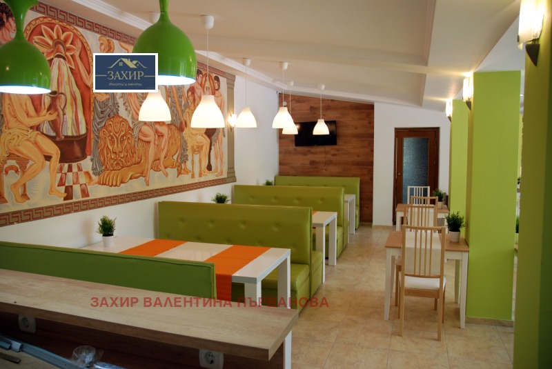 Продава  Хотел област Пловдив , гр. Хисаря , 1000 кв.м | 95626862 - изображение [2]