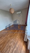 Продава  Къща област Шумен , с. Радко Димитриево , 180 кв.м | 36310783 - изображение [5]
