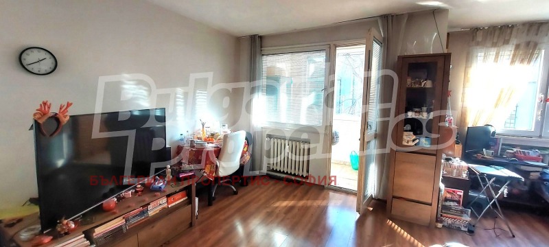 Продава 2-СТАЕН, гр. София, Център, снимка 2 - Апартаменти - 53076069