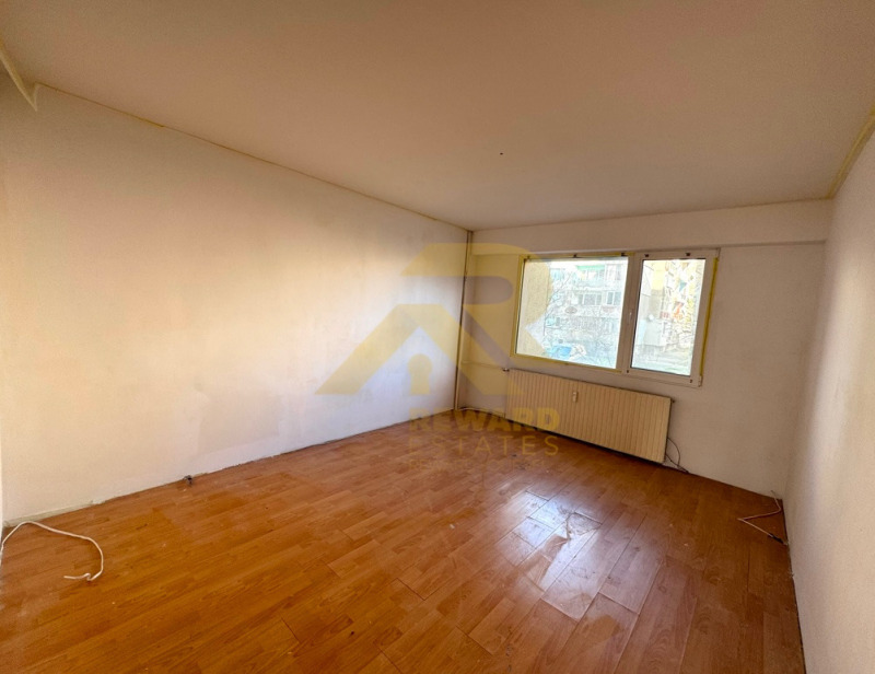 Te koop  2 slaapkamers Pernik , Iztok , 90 m² | 79595402 - afbeelding [3]