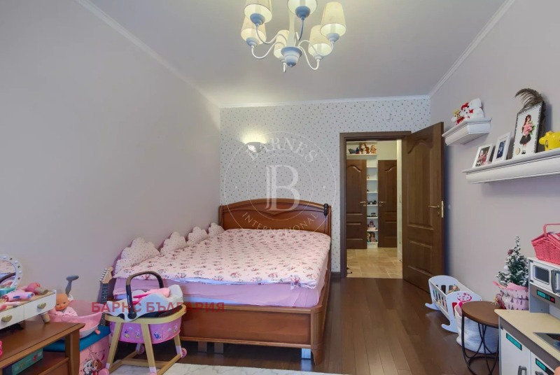 Продава КЪЩА, гр. Долна баня, област София област, снимка 16 - Къщи - 53333704