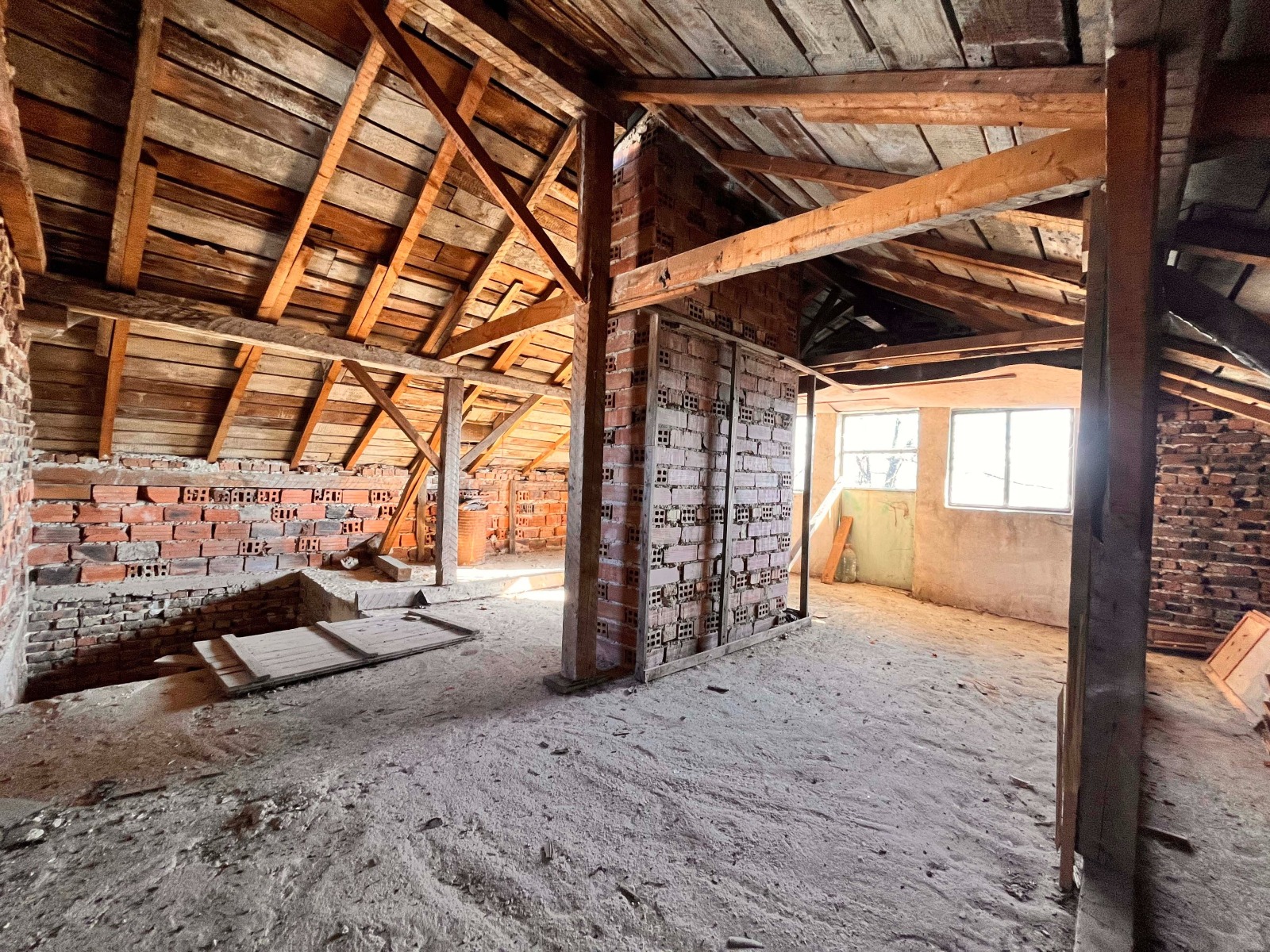 Продава КЪЩА, с. Бърдо, област София област, снимка 17 - Къщи - 55085842