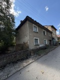 Продава КЪЩА, с. Ломец, област Ловеч, снимка 2