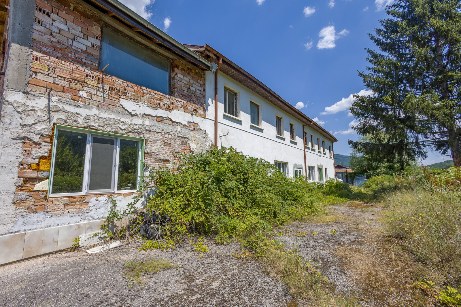 Продава ДОМ ЗА ВЪЗРАСТНИ ХОРА | Imot.bg — изображение 2