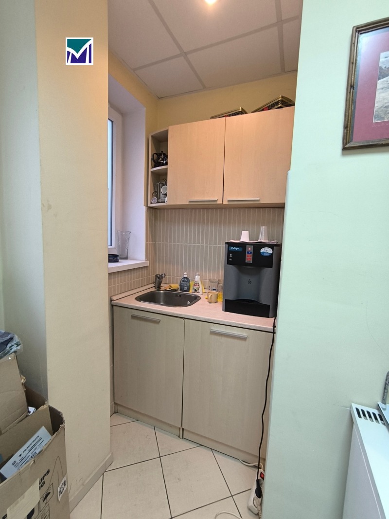 Продава ОФИС, гр. Враца, Център, снимка 13 - Офиси - 52360978