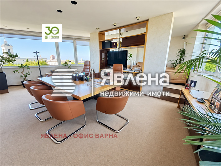 Продава ОФИС, гр. Варна, Спортна зала