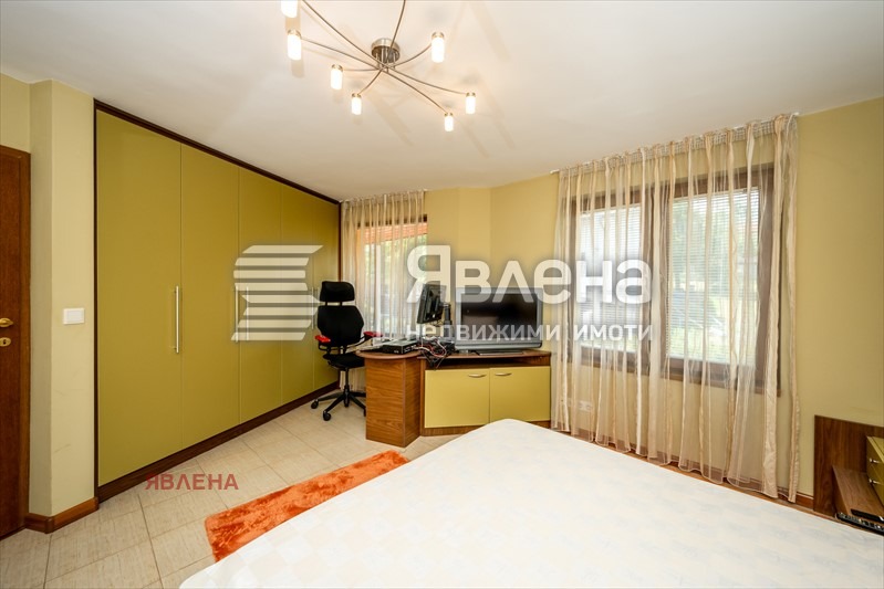 Продава КЪЩА, гр. София, с. Лозен, снимка 10 - Къщи - 55367259