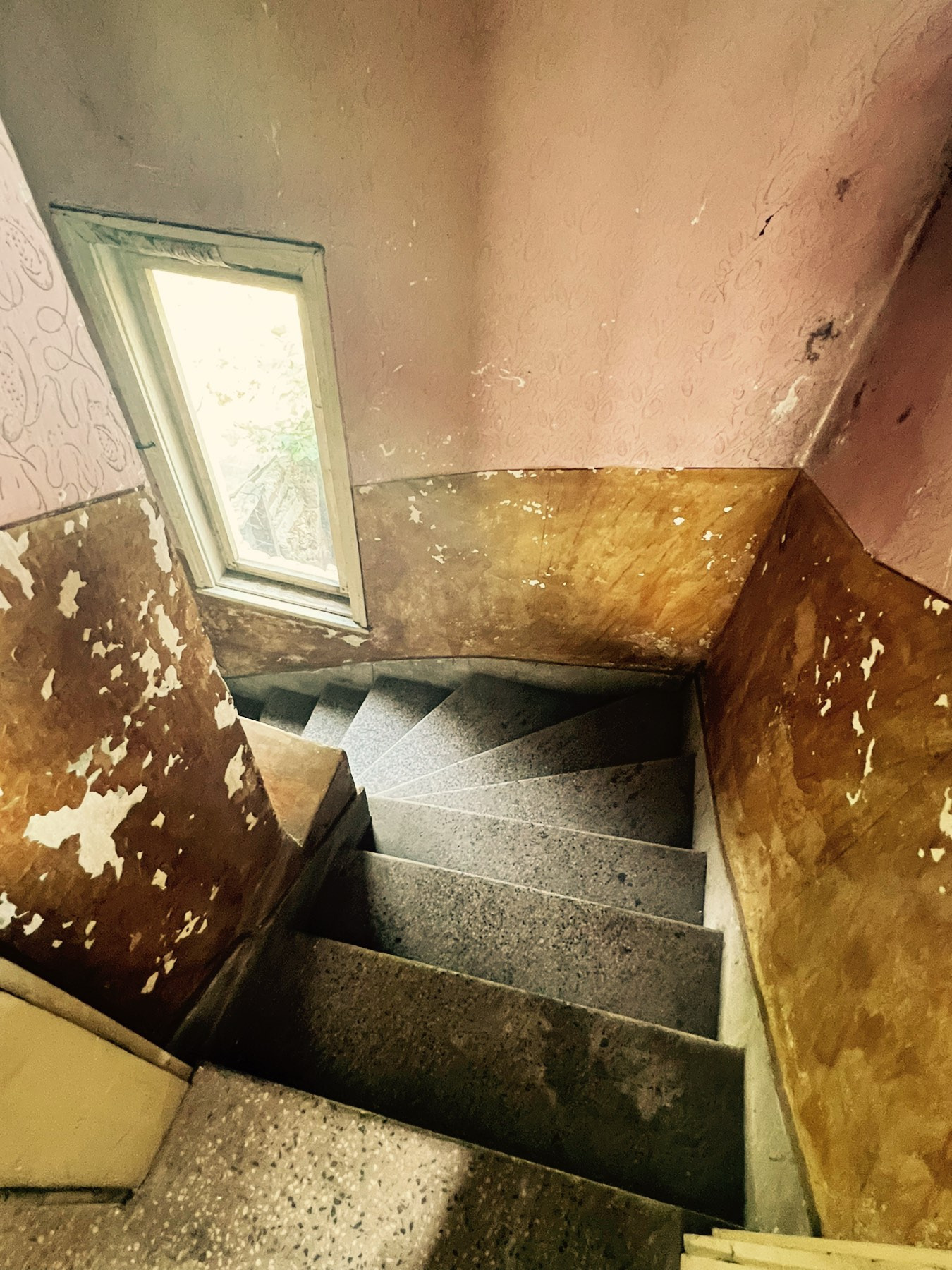 Продава КЪЩА, с. Драгичево, област Перник, снимка 11 - Къщи - 54996024