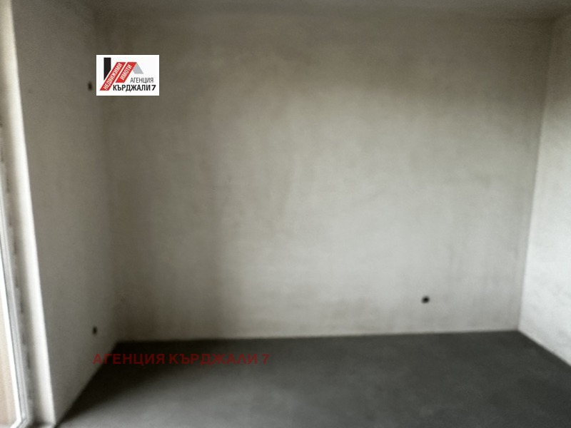 En venta  1 dormitorio Kardzhali , Vazrozhdentsi , 74 metros cuadrados | 45766624 - imagen [4]