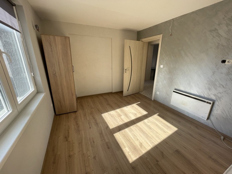 Te koop  2 slaapkamers Sofia , Tsentar , 63 m² | 71470367 - afbeelding [2]