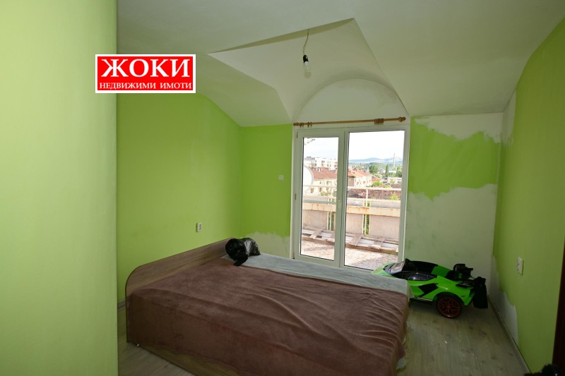 Til salg  Maisonette Pernik , Moshino , 142 kvm | 10351131 - billede [10]