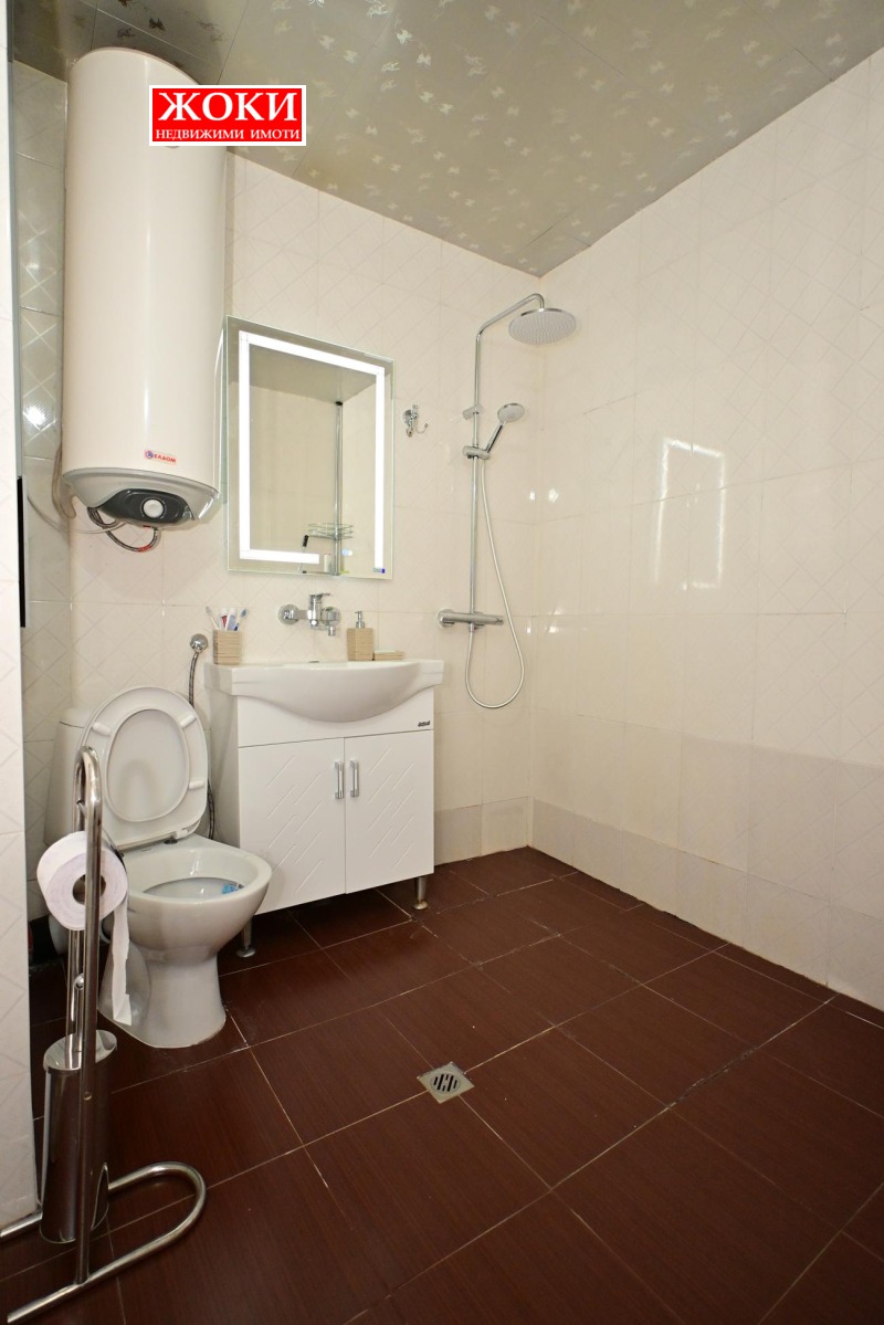 Til salg  Maisonette Pernik , Moshino , 142 kvm | 10351131 - billede [9]