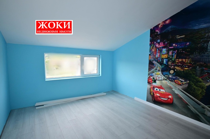 Til salg  Maisonette Pernik , Moshino , 142 kvm | 10351131 - billede [13]