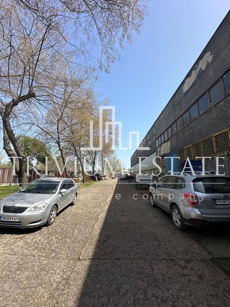 Продава ПАРЦЕЛ, гр. Пловдив, Индустриална зона - Север, снимка 11 - Парцели - 53511371