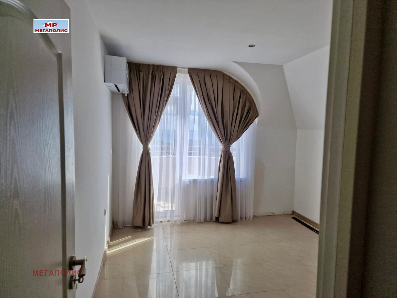 Продава 4-СТАЕН, гр. Варна, м-т Ален мак, снимка 9 - Апартаменти - 55736821