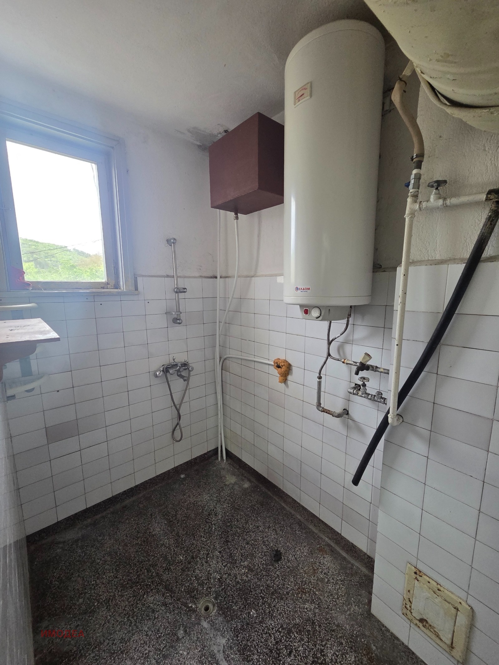 Продава ЕТАЖ ОТ КЪЩА, гр. Дряново, област Габрово, снимка 15 - Етаж от къща - 54603197