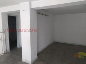 МАГАЗИН, 218 m2