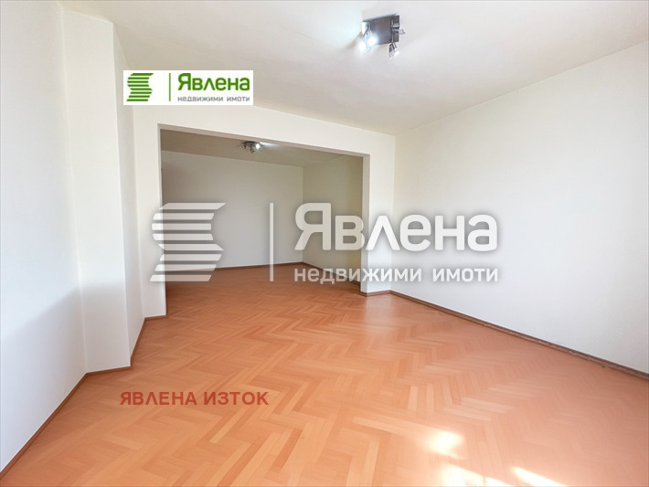 Продава 2-СТАЕН, гр. София, Гео Милев, снимка 1 - Aпартаменти - 49396204