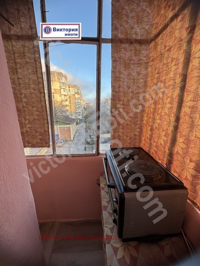 Продава 2-СТАЕН, гр. Велико Търново, Колю Фичето, снимка 6 - Апартаменти - 52651631