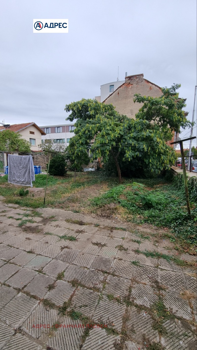 Продава ЕТАЖ ОТ КЪЩА, гр. Луковит, област Ловеч, снимка 3 - Етаж от къща - 52718475