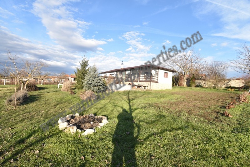 Продава КЪЩА, с. Пленимир, област Добрич, снимка 2 - Къщи - 52974645