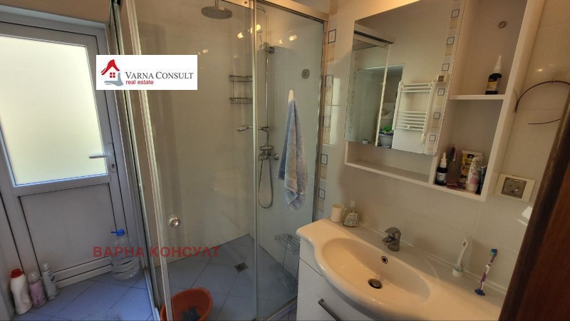 Продава КЪЩА, гр. Варна, м-т Манастирски рид, снимка 12 - Къщи - 53023350