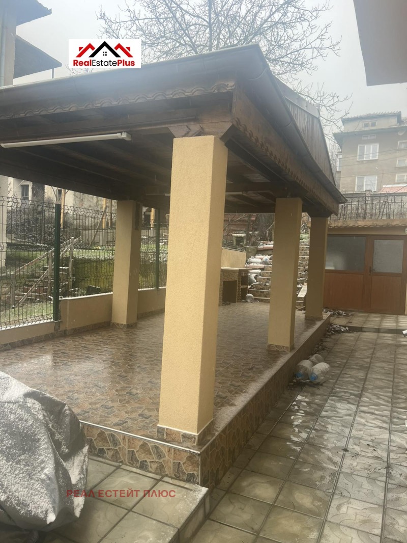 Продава КЪЩА, гр. Ловеч, Гозница, снимка 12 - Къщи - 53322873