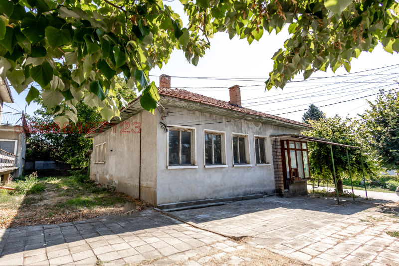 Продава ПРОМ. ПОМЕЩЕНИЕ, гр. Севлиево, област Габрово