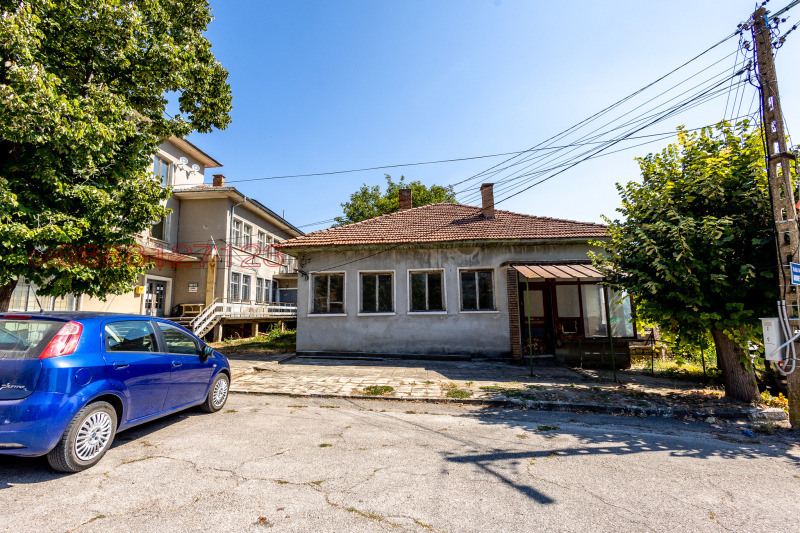 Продава ПРОМ. ПОМЕЩЕНИЕ, гр. Севлиево, област Габрово, снимка 9 - Производствени сгради - 52782941