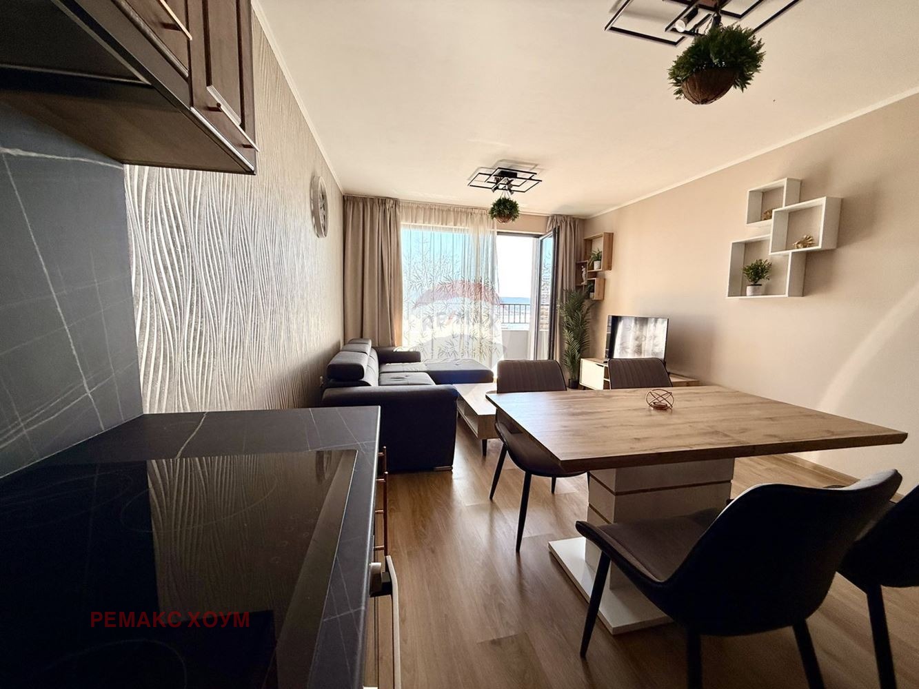 Продава 3-СТАЕН, гр. Варна, Погреби, снимка 5 - Апартаменти - 54183937