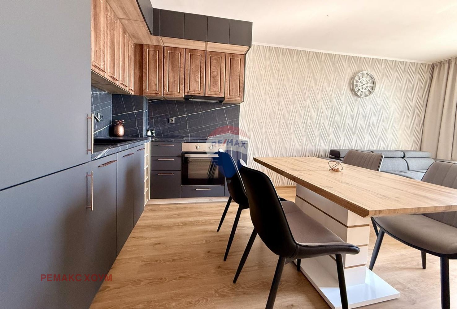 Продава 3-СТАЕН, гр. Варна, Погреби, снимка 3 - Апартаменти - 54183937