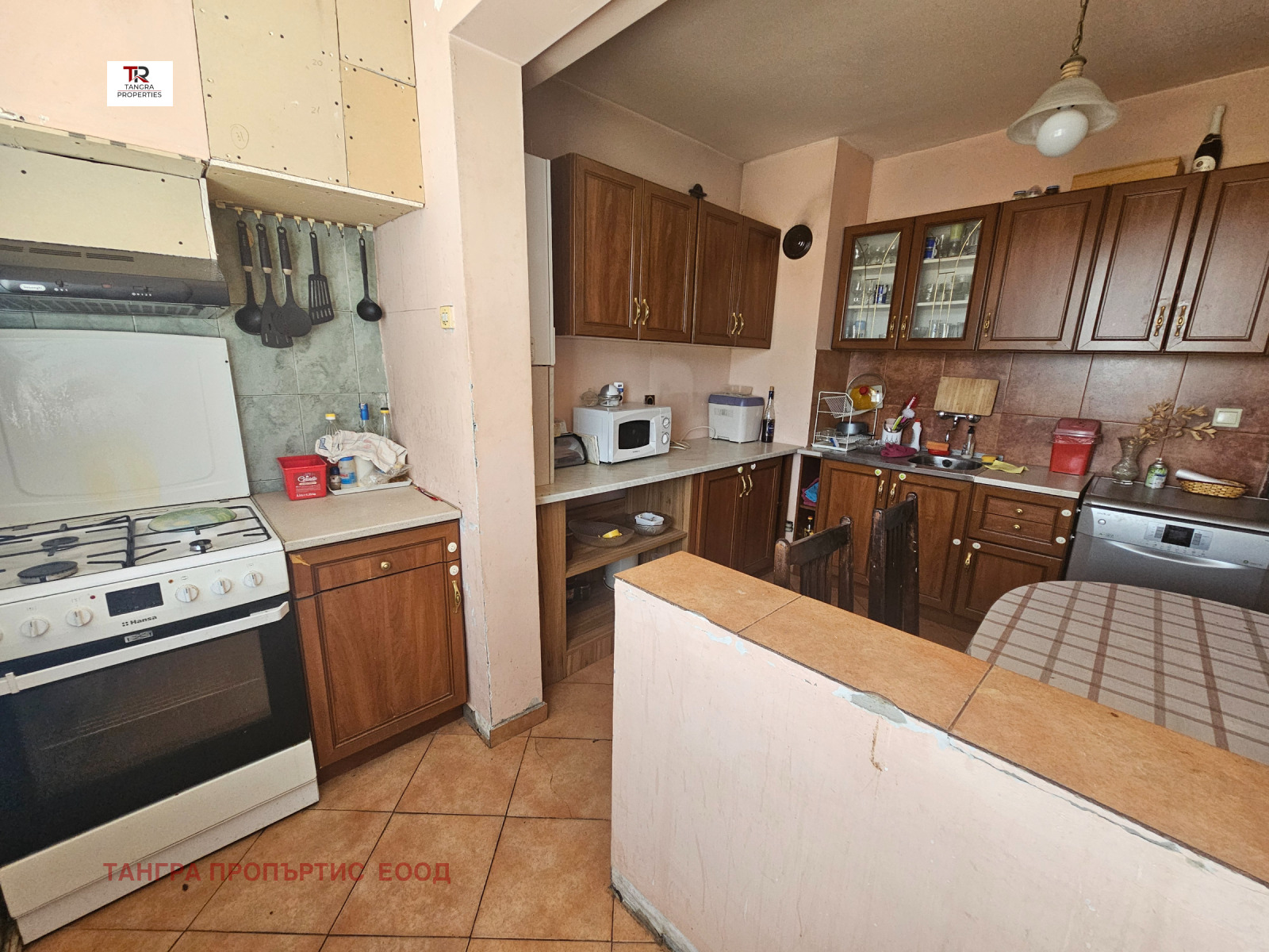 Продава 3-СТАЕН, гр. Радомир, област Перник, снимка 4 - Апартаменти - 54988910