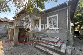 Casa Knijovnik, região Haskovo