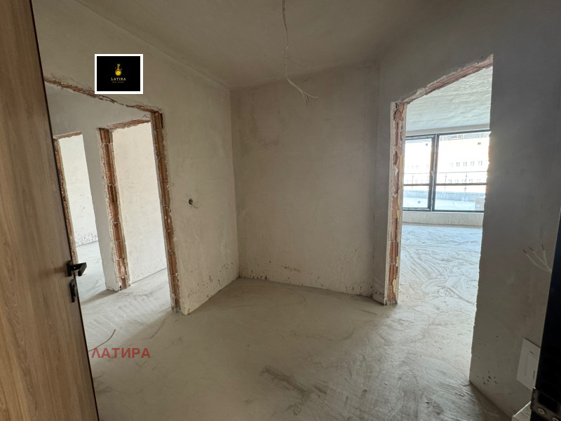 À venda  2 quartos Sofia , Poligona , 165 m² | 67242244 - imagem [2]