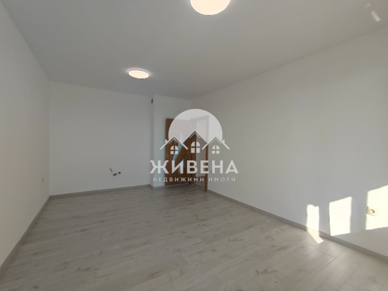 Продава 4-СТАЕН, гр. Варна, Автогара, снимка 1 - Aпартаменти - 48674192