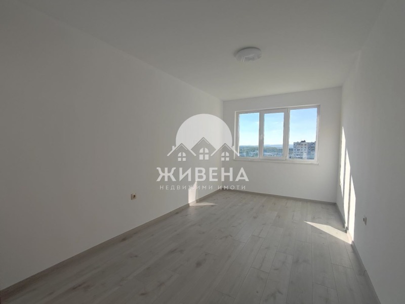 Продава 4-СТАЕН, гр. Варна, Автогара, снимка 2 - Aпартаменти - 48674192