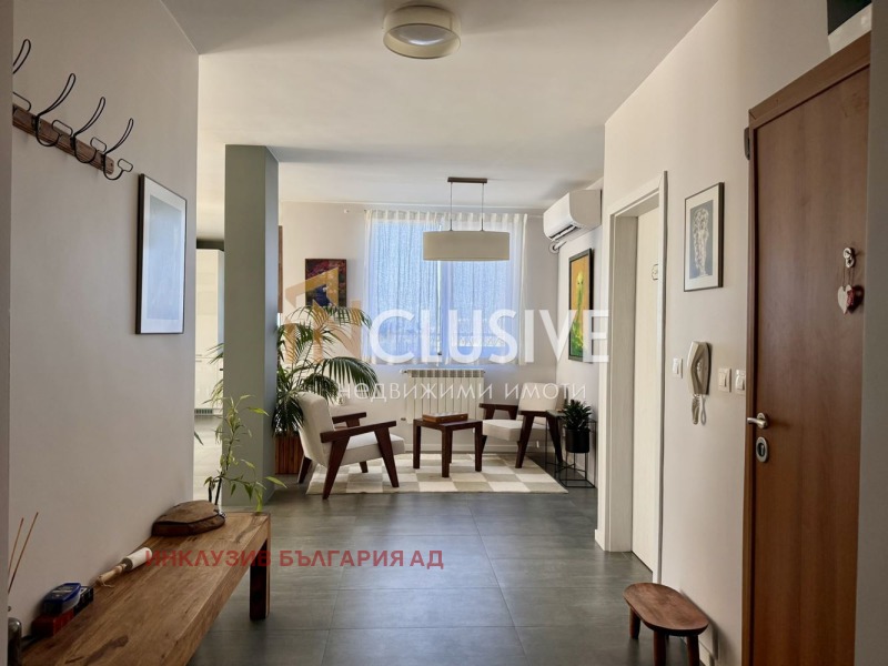 Til salgs  3 soverom Sofia , Manastirski livadi , 201 kvm | 41486406 - bilde [3]