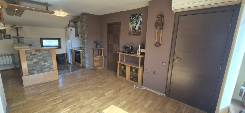 Продава МЕЗОНЕТ, гр. София, Карпузица, снимка 2 - Апартаменти - 53020226