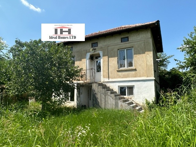 Продава  Къща, област Велико Търново, с. Лесичери • 18 500 EUR • ID 78990370 — holmes.bg - [1] 