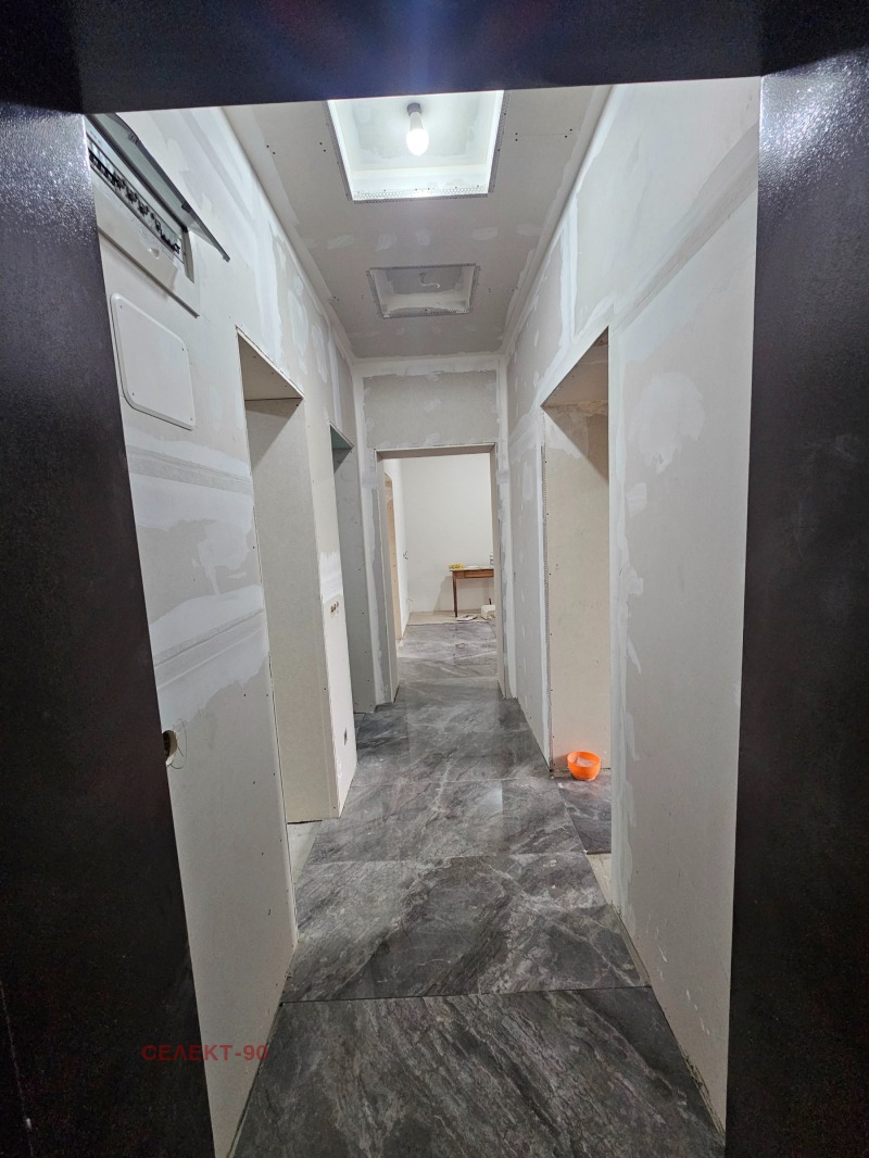 Satılık  2 yatak odası Pernik , Tvardi livadi , 86 metrekare | 81184251 - görüntü [16]