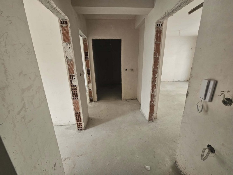 Продава 3-СТАЕН, гр. Кърджали, Възрожденци, снимка 11 - Апартаменти - 53504697