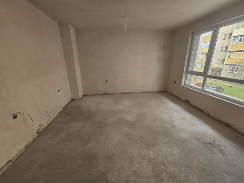 Продава 3-СТАЕН, гр. Кърджали, Възрожденци, снимка 2 - Апартаменти - 53504697